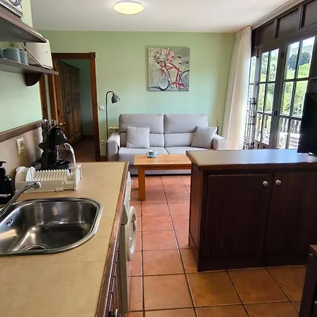 Florinda Apartment
