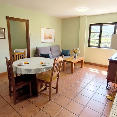 Florinda Apartment *